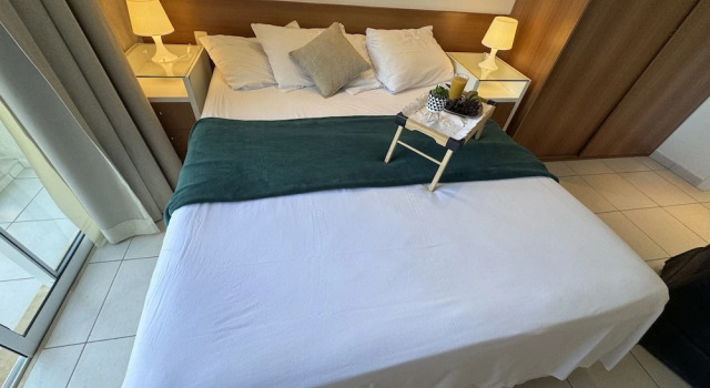 BEACH LIVING, pe na areia, a 400M DO B PARK COM restaurante e TOBOAGUA
