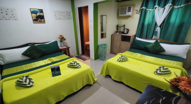 Четырёхместный номер Standard MilVir Tourist Inn El Nido near Beach