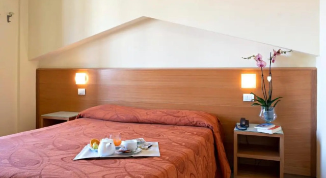 Двухместный номер Comfort Hotel Mirage