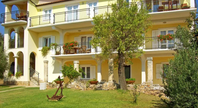 Lovely Apartment No.1 in Liznjan