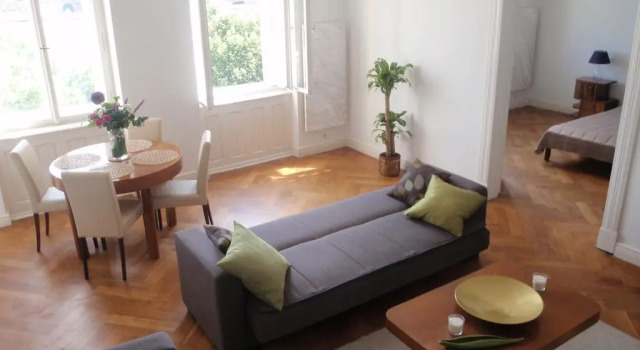 Riverfront Apartment, Забронировать Апартаменты/квартира Апартаменты Праги, рядом с Театр Svanda, Апартаменты/квартира