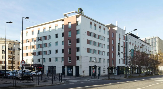 B&B HOTEL Paris Saint-Denis Pleyel, Забронировать Отель «постель и завтрак» Сен-Дени Seine-Saint-Denis