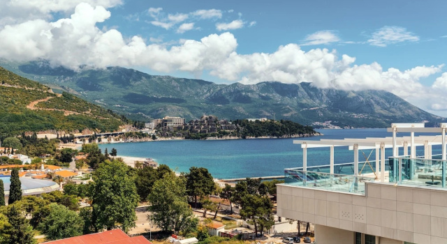 Апартаменты Comfort Luxury Apartments Artiani