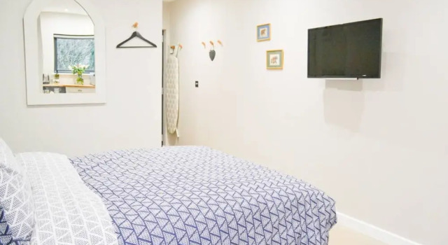 Bright Studio Flat in Oxford
