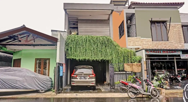 OYO 90738 Griya Dara, Book Hotel Kebayoran Baru Jakarta