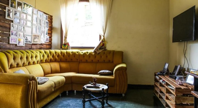 Hostel Moreira, Забронировать Хостел Брумадинью Минас-Жерайс, рядом с Церковь Святого Себастьяна