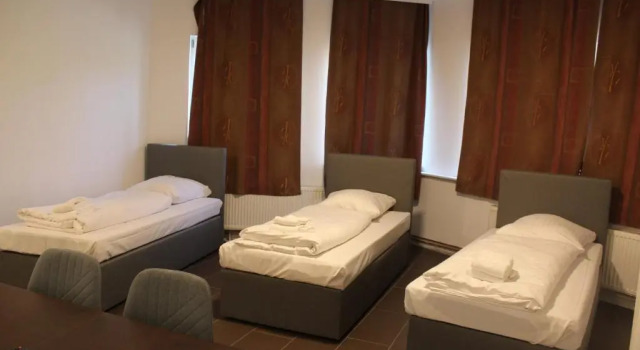 Трёхместный номер Standard Davids Hostel