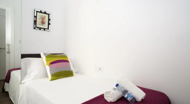 Люкс с 3 комнатами с балконом BarcelonaForRent Tucson Suites