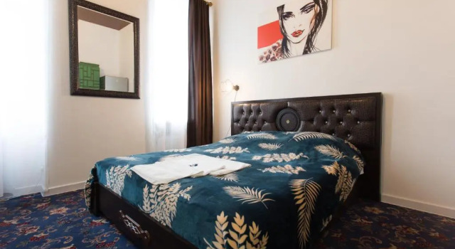 Студия Deluxe Royal Apartment On Bazhanova 11 A