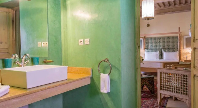 Полулюкс Riad Azoulay