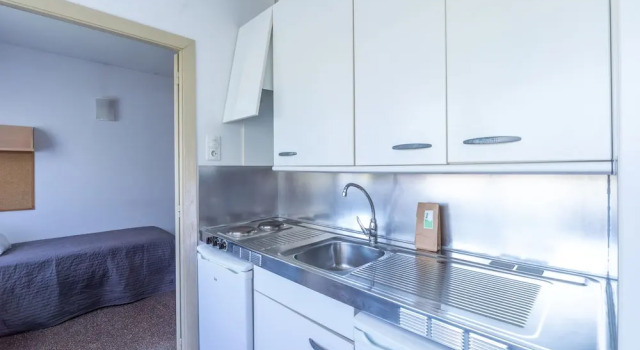 Четырёхместный номер Standard с 2 комнатами Residencia Universitaria Resa La Ciutadella