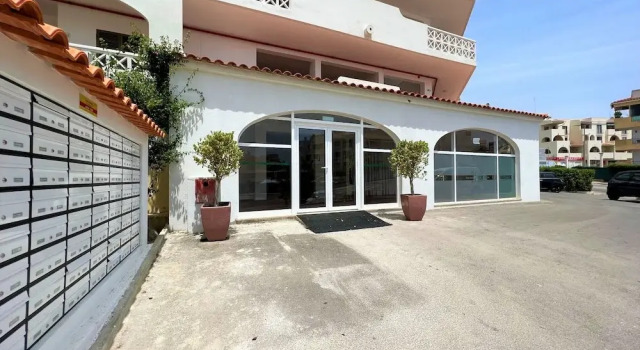 Albufeira Twins 3 With Pool by Homing, Prenota Appartamento Albufeira Barlavento