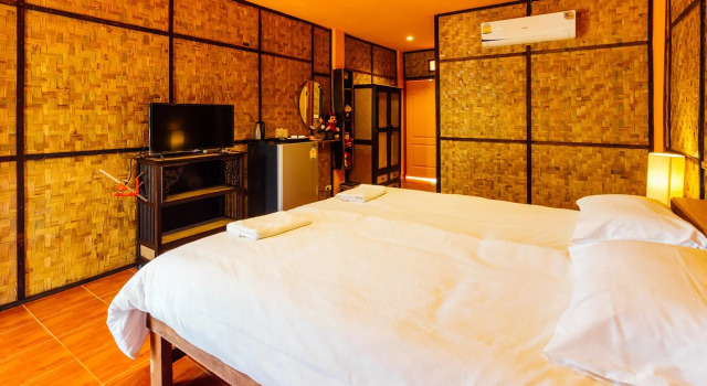 Honeyland Resort