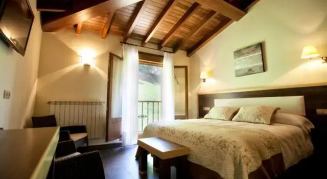 Двухместный номер Superior Hotel & Spa Villa de Mestas