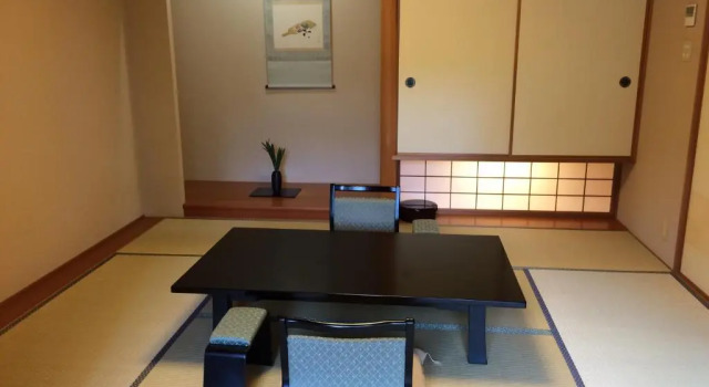 Standard Double room Rangetsu