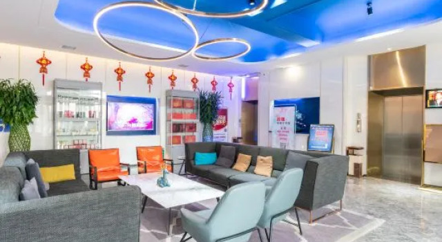 Xingji International Hotel, Book Hotel Zhumadian Henan