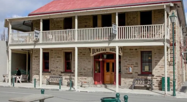 Dunstan House