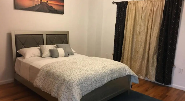 Люкс Deluxe Mojoy Homesuites At Runyon