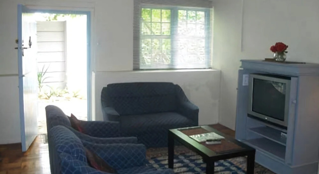High Corner Guest House, Забронировать Гостевой дом Отели Грейамстаун с завтраком, рядом с St Michael and St George Cathedral, Завтраки