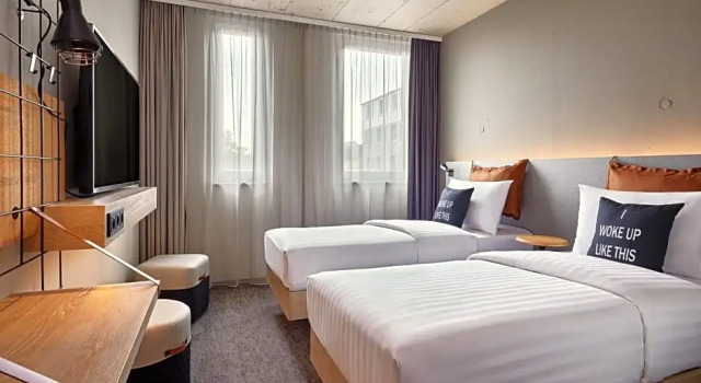 Номер Standard Moxy Karlsruhe