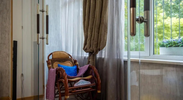 Rent 3 room apartments in Tashkent, Prenota Appartamento Hotel a Taskent con parcheggio, Parcheggio