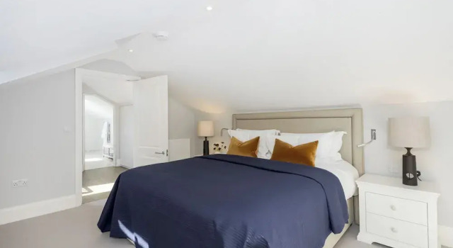 Апартаменты Deluxe с 3 комнатами с видом на город Buckingham & Lloyds Knightsbridge