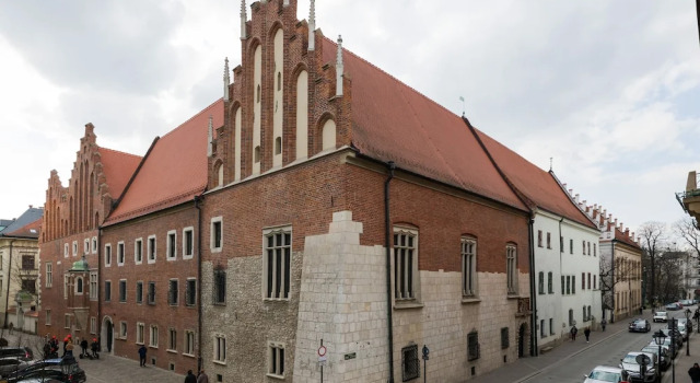 KrakowRentals - Belle Epoque 1 Apartment, Забронировать Апартаменты/квартира Отели Кракова с парковкой, рядом с Церковь Святого Франциска Ассизи, Парковка