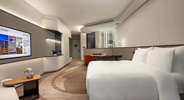 Номер Executive Radisson Collection Lingang Shanghai