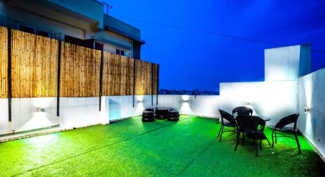 Апартаменты White Lotus By Orbit Hotels