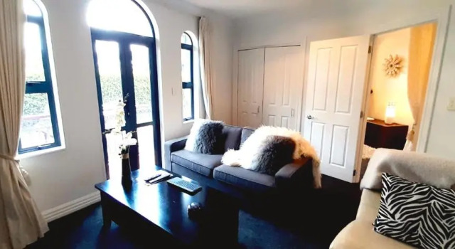 Апартаменты Standard Takapuna Beach Accommodation