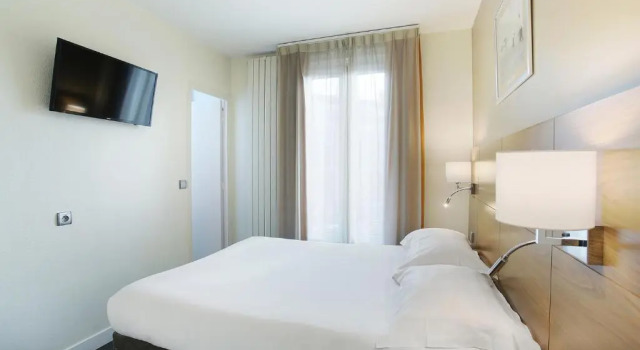 Двухместный номер Standard Hotel Gabriel Issy Paris