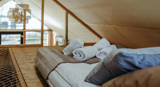 Коттедж с 2 комнатами с видом на озеро Herbal's Glamping