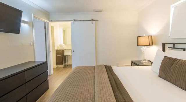 Люкс Deluxe Hibiscus Suites - Gateway to Siesta Key