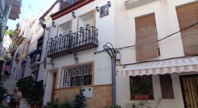 Casa San Rafael, Забронировать Отель Аликанте Памплона, рядом с Central Market of Alicante