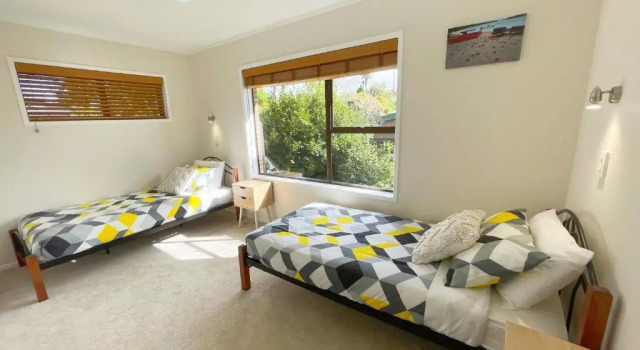 Коттедж A home-like stay at 22 carter