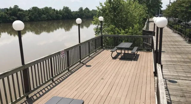Люкс Holiday Inn Express Danville by IHG