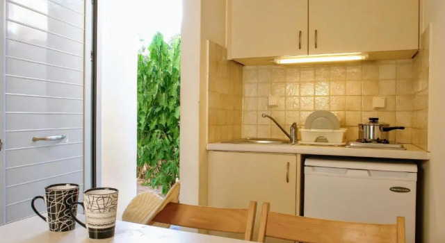 Апартаменты с 2 комнатами с видом на море Mirabella Apartments