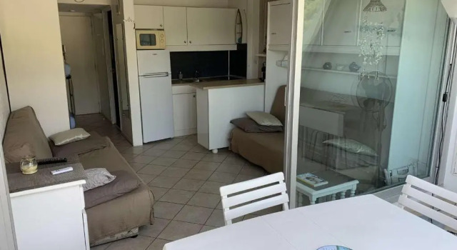 Appartement Port Camargue, 1 pièce, 4 personnes - FR-1-250-162