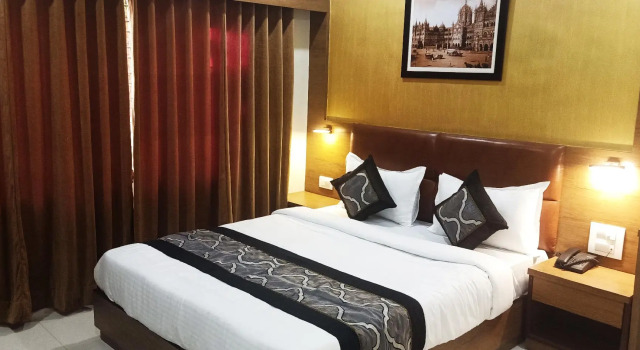 Номер Deluxe Hotel Crystal Luxury Inn- Bandra