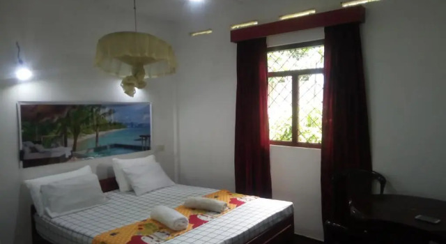 Erandi Holiday Home