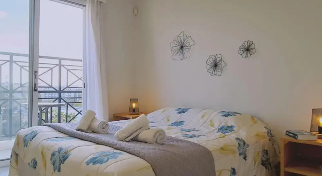 99 LIM - Stay Almeria Apartment, Book Apartment Parekklisia Limassol