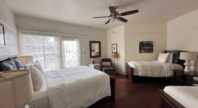 Номер Standard с балконом Banning House Lodge