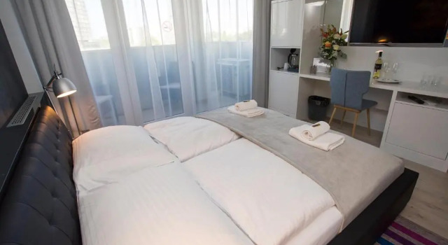 Двухместный номер Deluxe с балконом More Than Stay