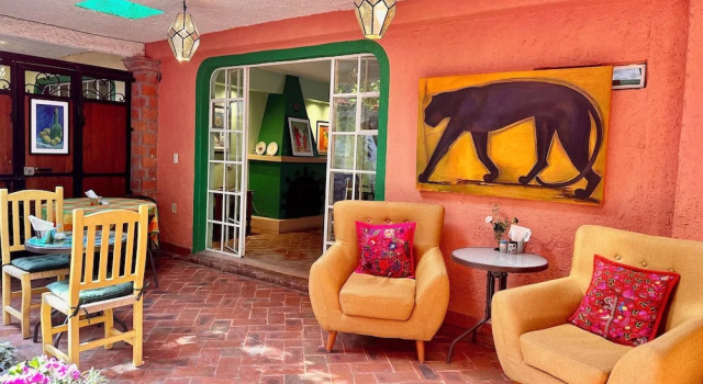 Boutique Hotel Casa Camellia, Забронировать Бутик-отель Отели Сан-Мигель-де-Альенде с парковкой, рядом с Las Monjas Temple, Парковка