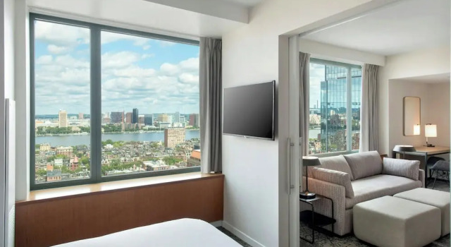 Двухместный полулюкс с видом на реку Sheraton Boston, a Marriott Hotel