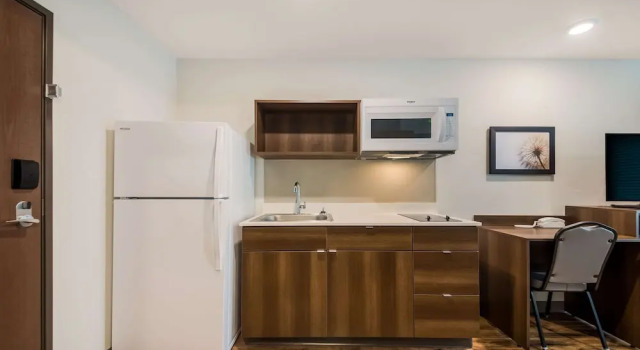 Четырёхместный номер Standard WoodSpring Suites Inverness