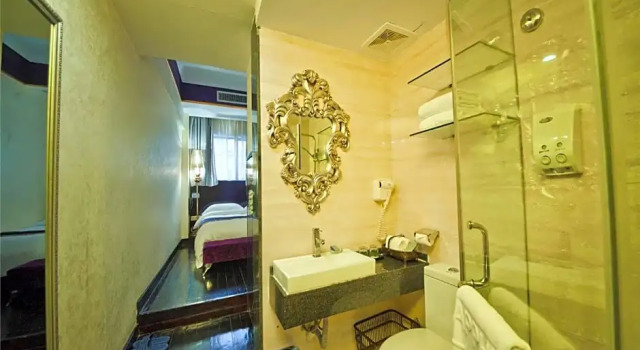 Номер Deluxe Guilin Sapphire Hotel