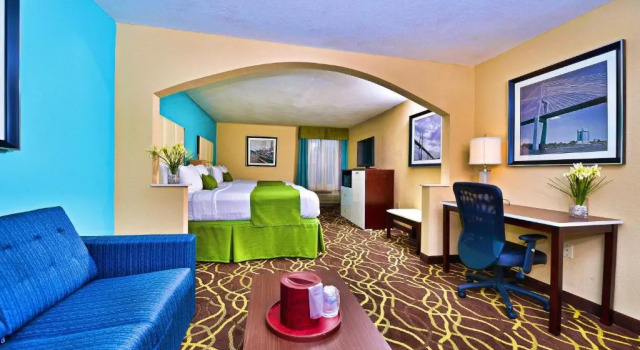 Люкс Best Western Savannah Airport Inn & Suites