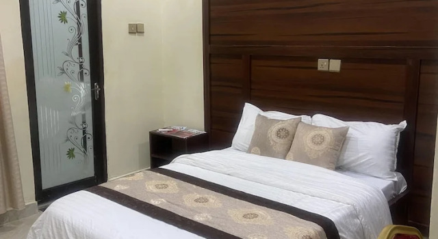 Farik Hotels and Suites, Boek Hotel 3-sterren hotels in Ibadan, 3*