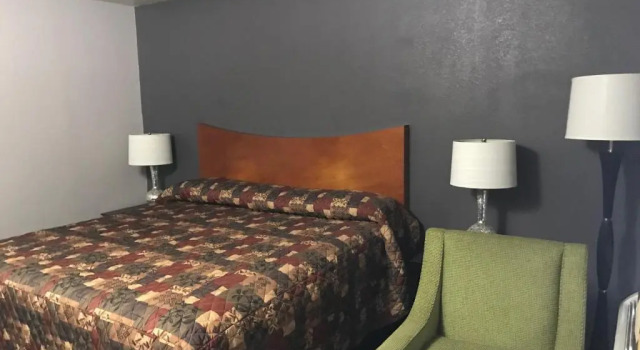 Номер Standard Budget Inn & Suites